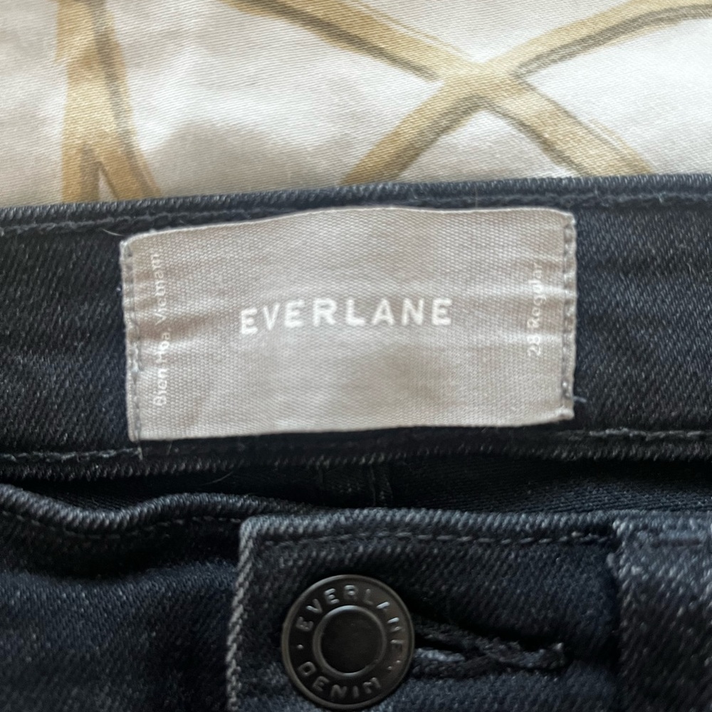 Dark black skinny high waisted jeans Everlane jeans size 28.